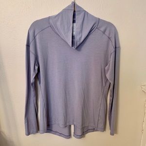 Lululemon pullover long sleeve tie top